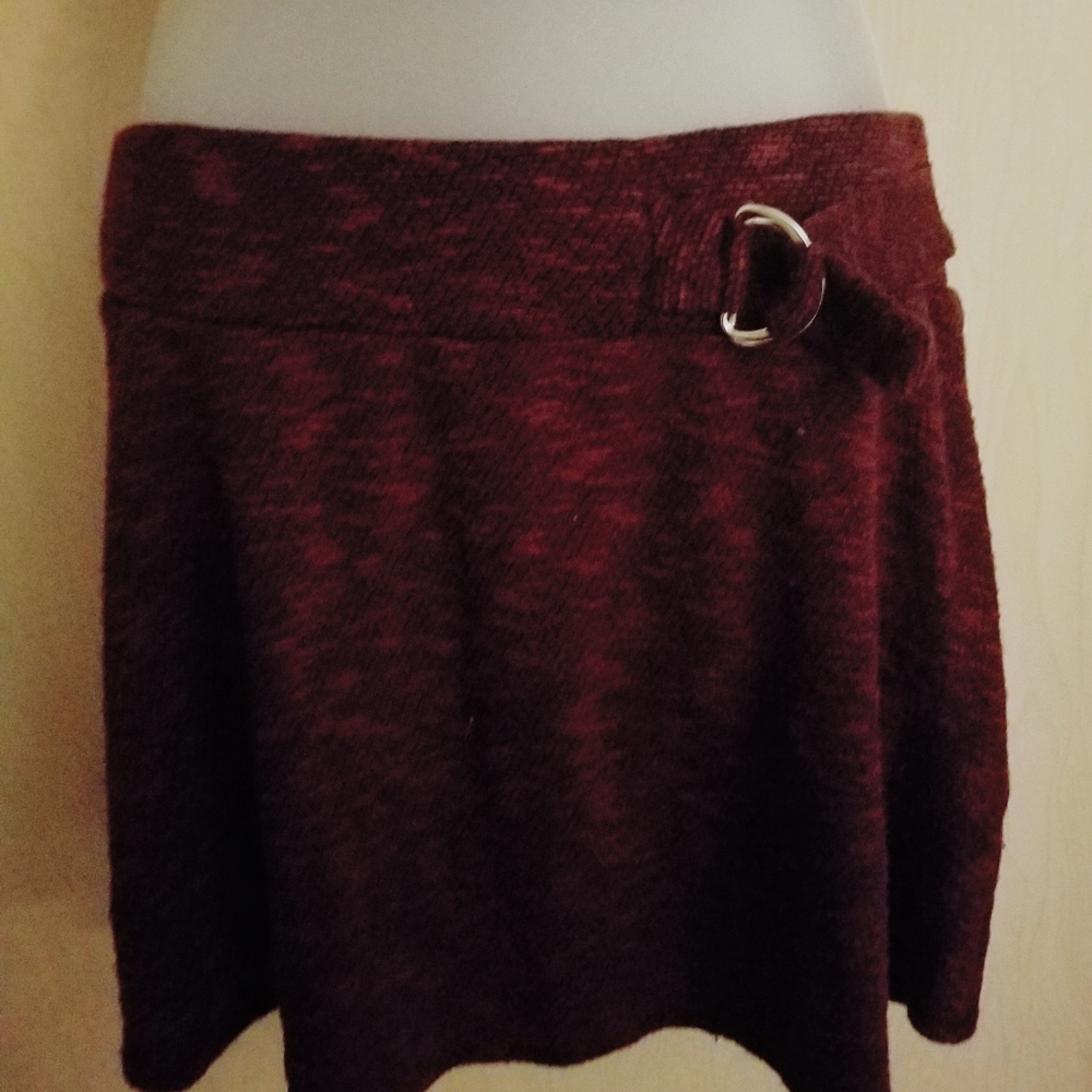 Low ride mini skater skirt